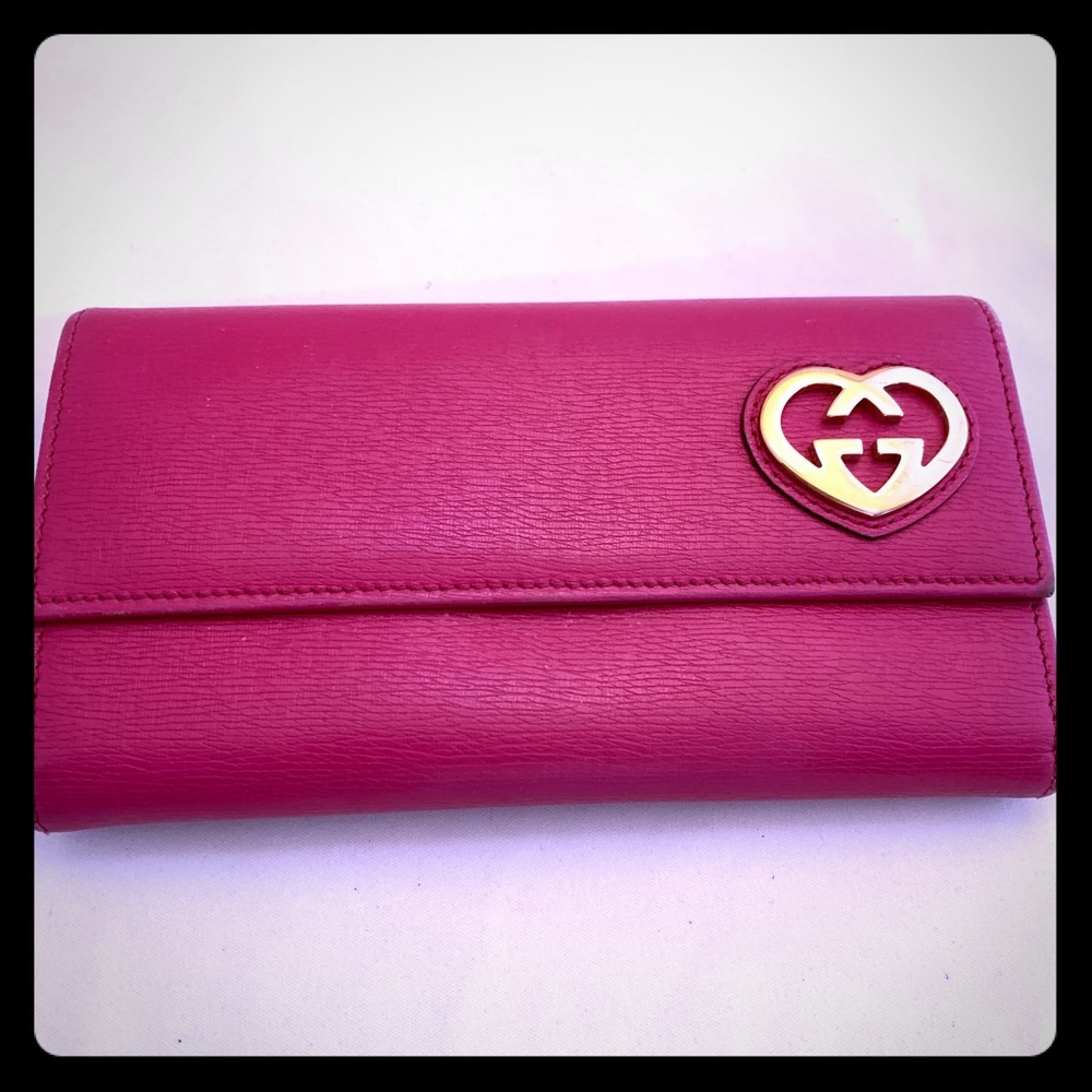 Gucci wallet!